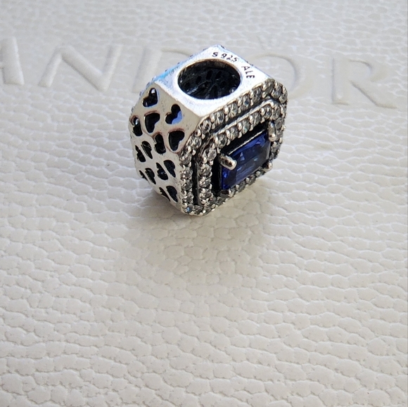 Pandora Blue Sparkling Levelled Rectangular Charm - Picture 10 of 12